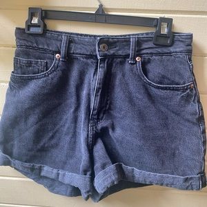 H&M black denim shorts